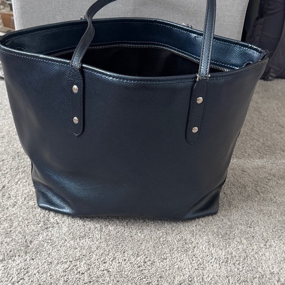 Coach Black Tote Bag - Picture 2 of 5